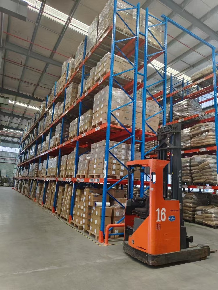 重型横梁式货架